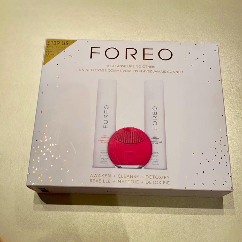 Luna Mini Gift set Foreo